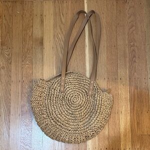 Straw / Raffia Tote Bag with Tan Handles